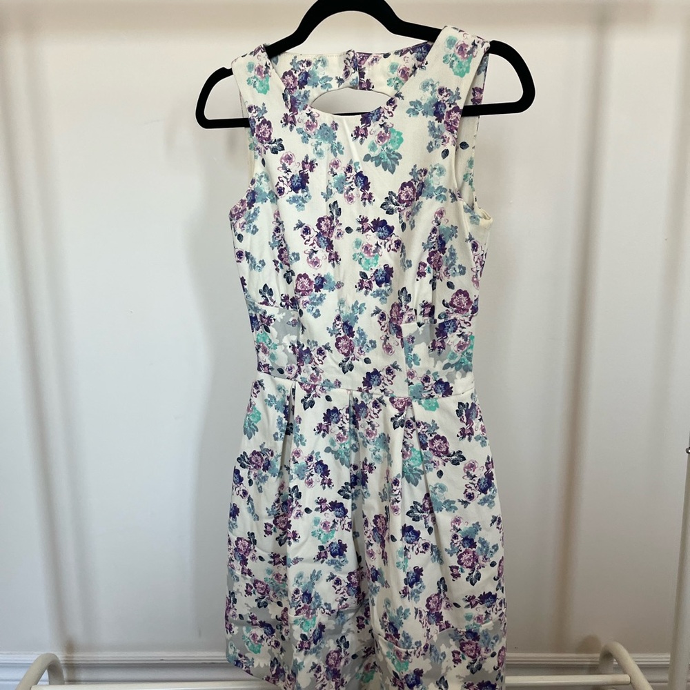 Closet Floral Print Mini Dress - Purple and White